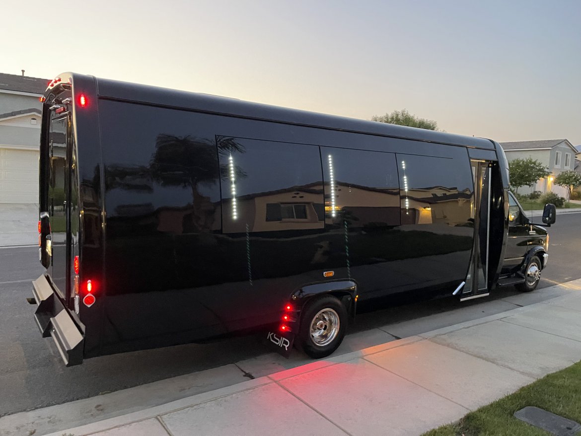 Limo Bus for Sale in Beaumont, CA - Photo 46
