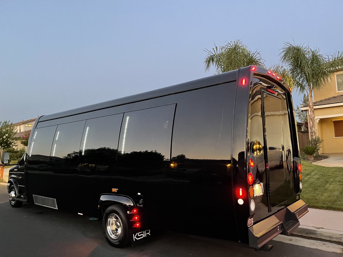 Limo Bus for Sale in Beaumont, CA - Photo 48