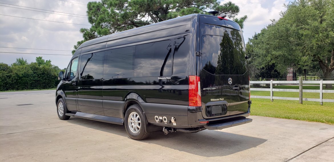 Sprinter for Sale in Houston, TX - Photo 9