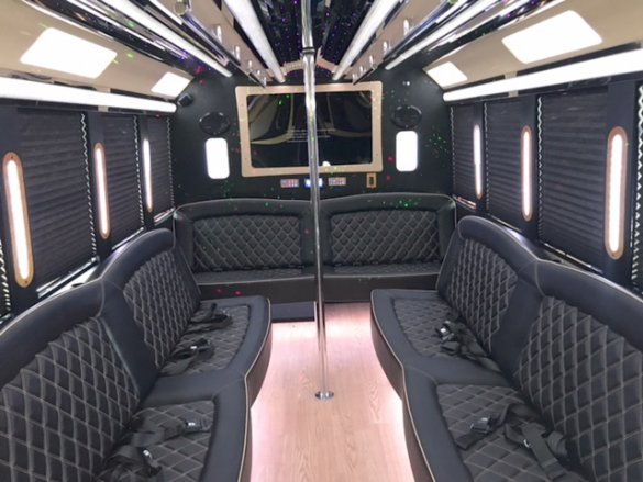 2017 Ford F-550X Limo Bus for Sale in Oaklyn, NJ - Photo 2