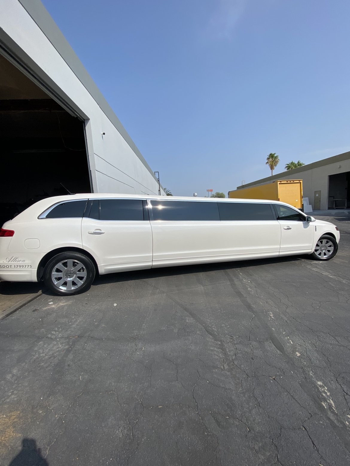 Limousine for Sale in Tucson, AZ - Photo 8