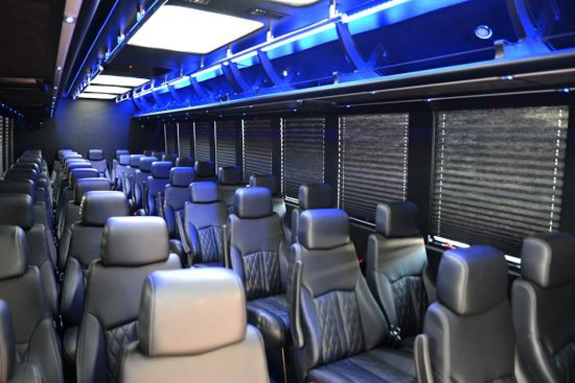 Executive Shuttle for Sale in Clinton, MD - Photo 10