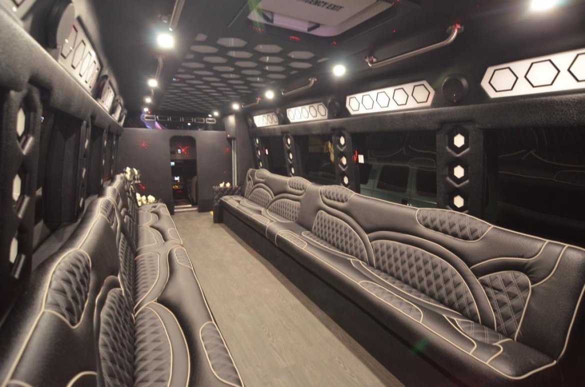 Photo of Limo Bus for sale: 2017 Ford F550 by Global Motor Coach