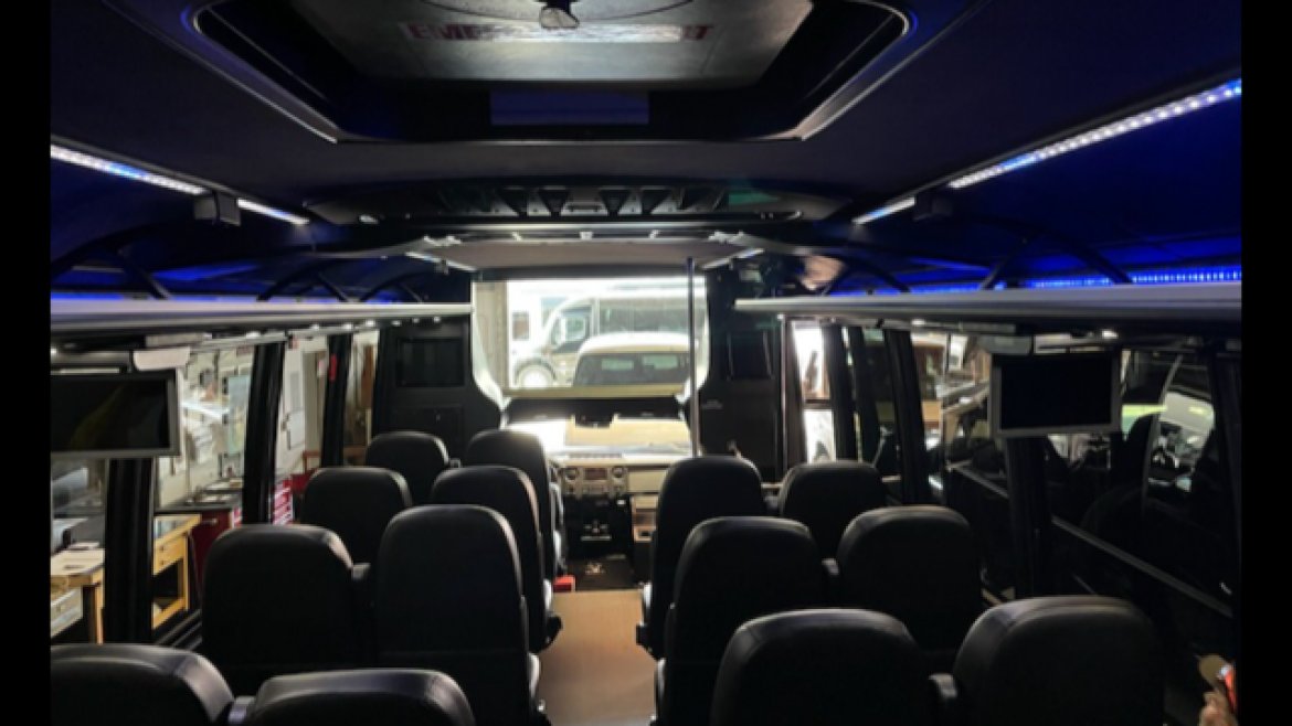 Shuttle Bus for Sale in ANAHEIM, CA - Photo 5