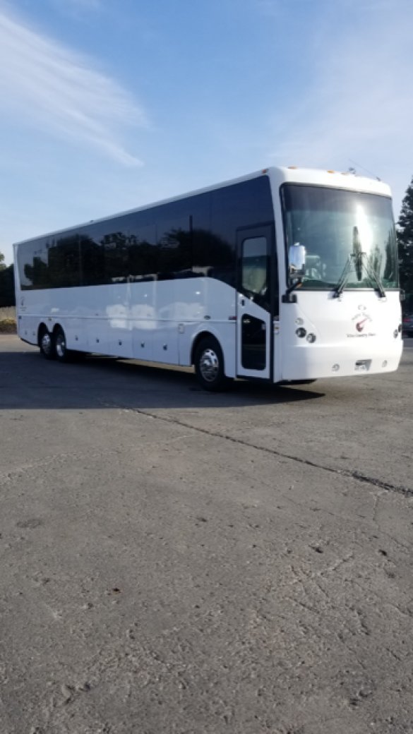 2017 Freightliner CT COACH 45' Limo Bus for Sale in ANAHEIM, CA - Photo 2
