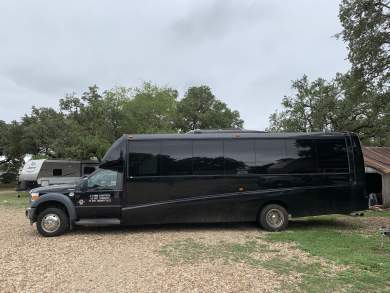 2014 Ford F-550 Executive Shuttle for Sale in Austin, TX - Main Photo