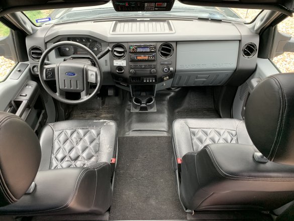 2014 Ford F-550 Executive Shuttle for Sale in Austin, TX - Photo 3
