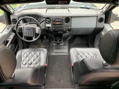 2014 Ford F-550 Executive Shuttle for Sale in Austin, Texas, US - Photo 3