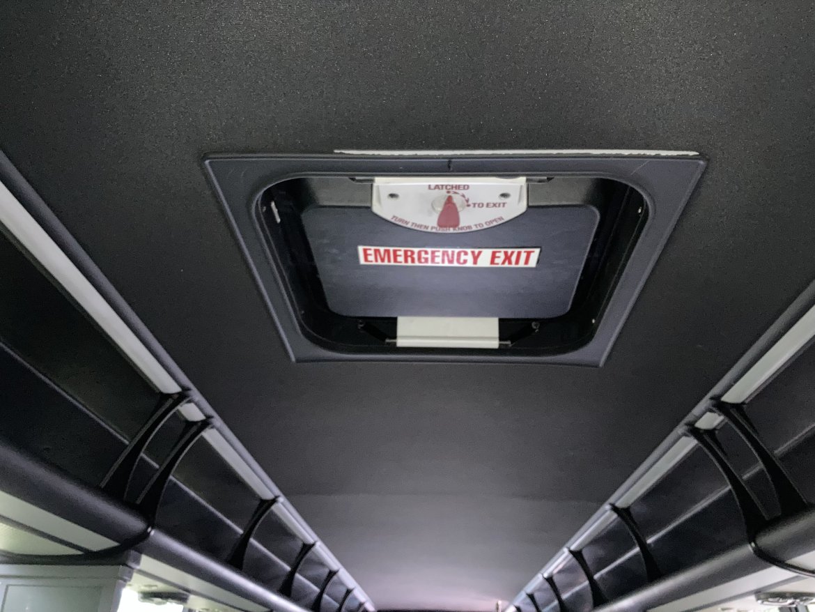 Executive Shuttle for Sale in Austin, TX - Photo 5