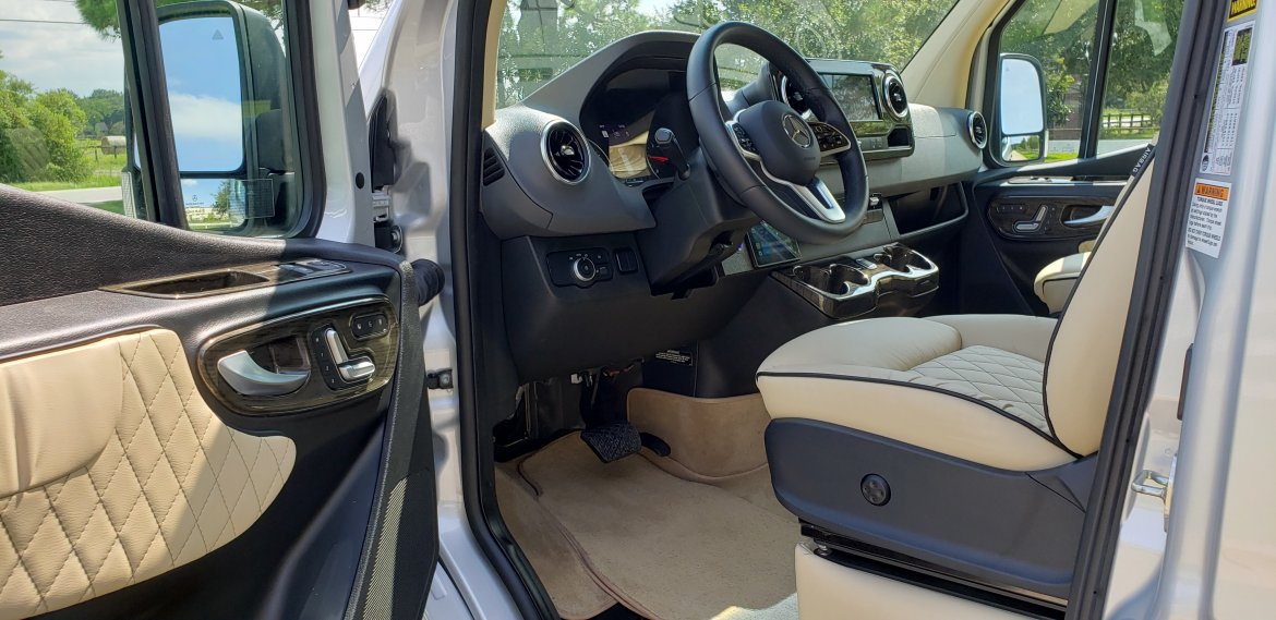 Sprinter for Sale in Houston, TX - Photo 18