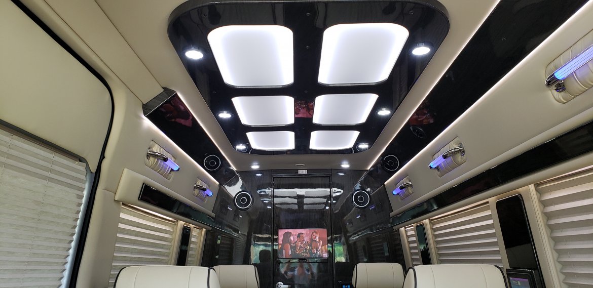 Sprinter for Sale in Houston, TX - Photo 29
