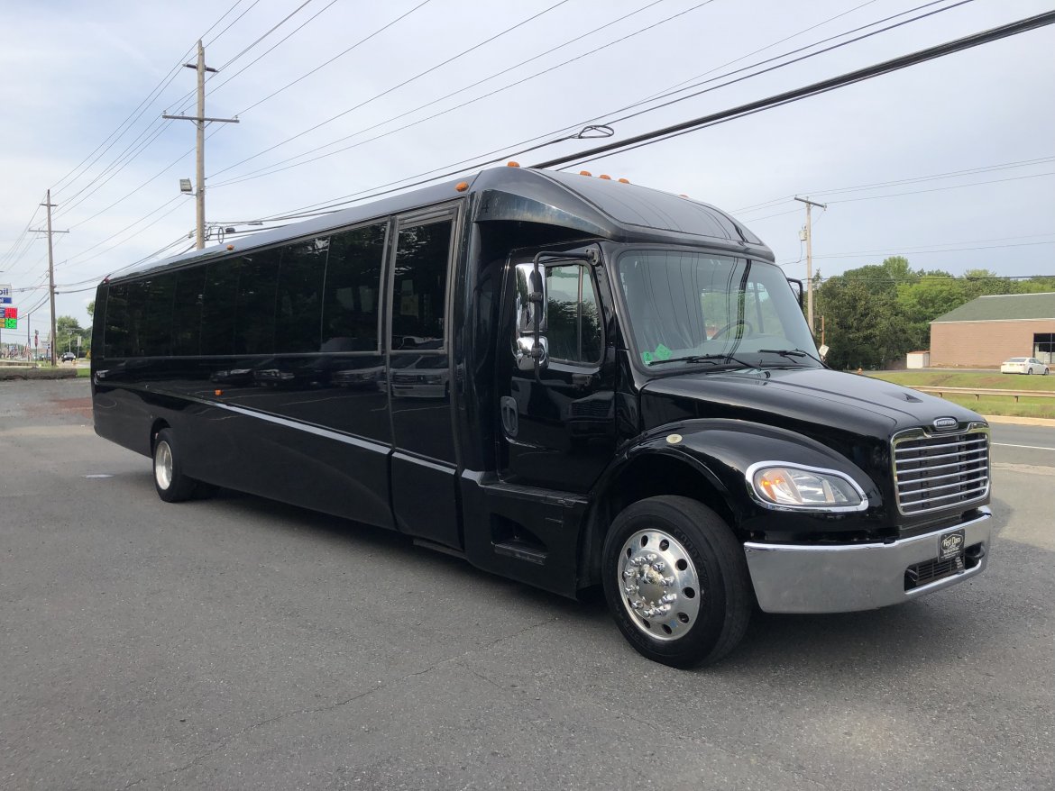 Shuttle Bus for Sale in Morganville, NJ - Photo 2