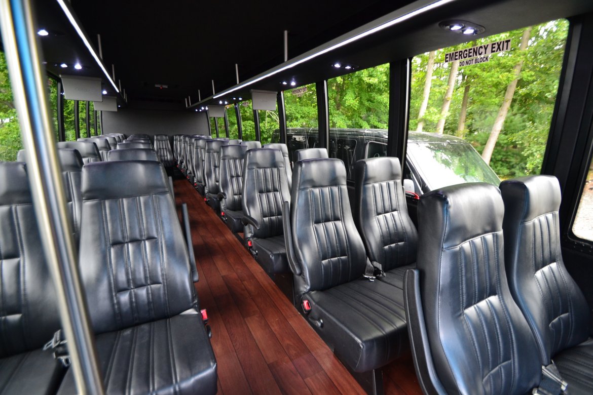 Shuttle Bus for Sale in Morganville, NJ - Photo 18