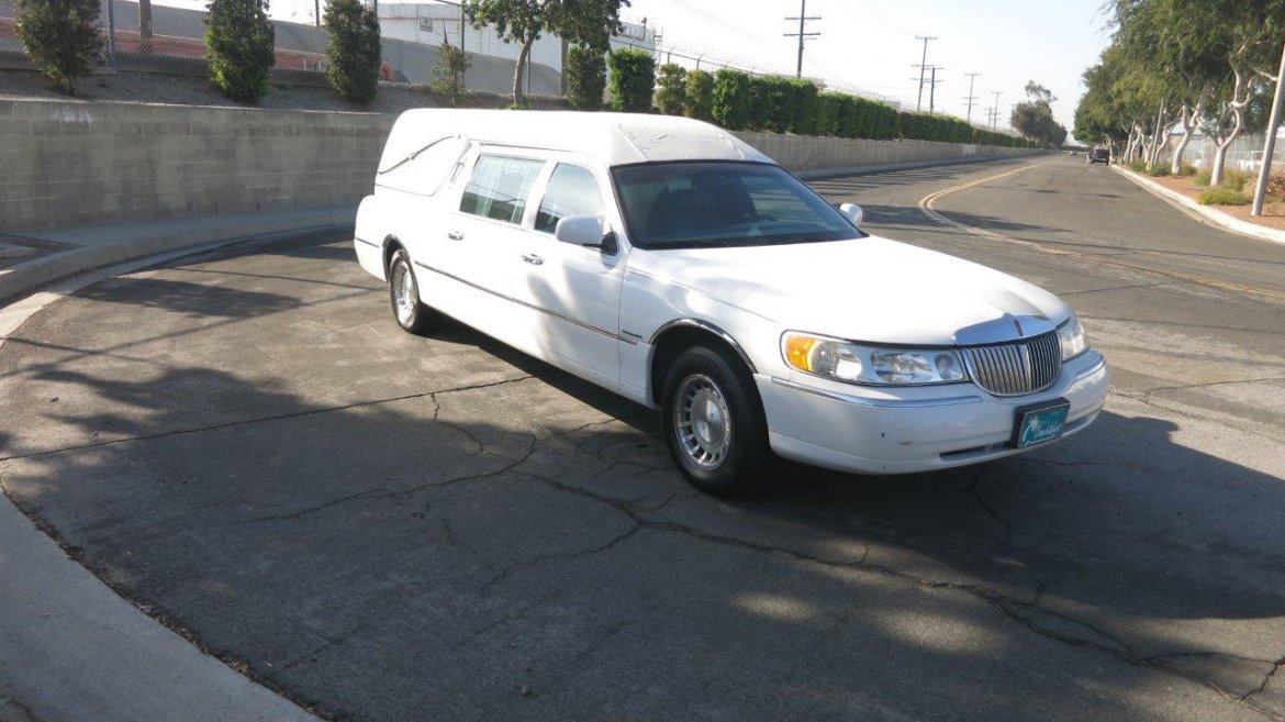 Funeral for Sale in Carson, CA - Photo 14