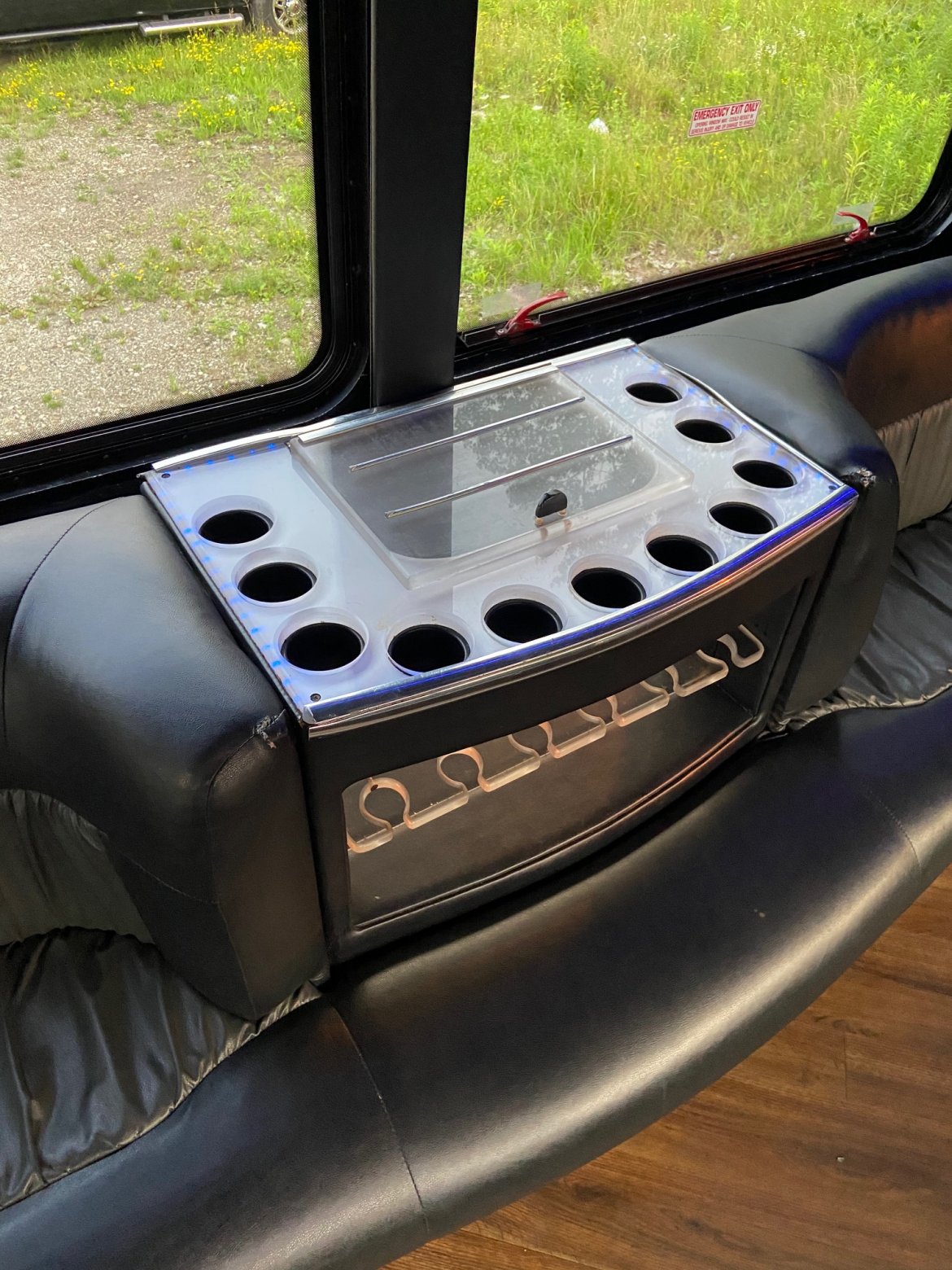 Limo Bus for Sale in Erie, PA - Photo 9