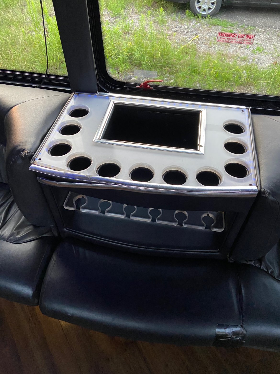 Limo Bus for Sale in Erie, PA - Photo 11