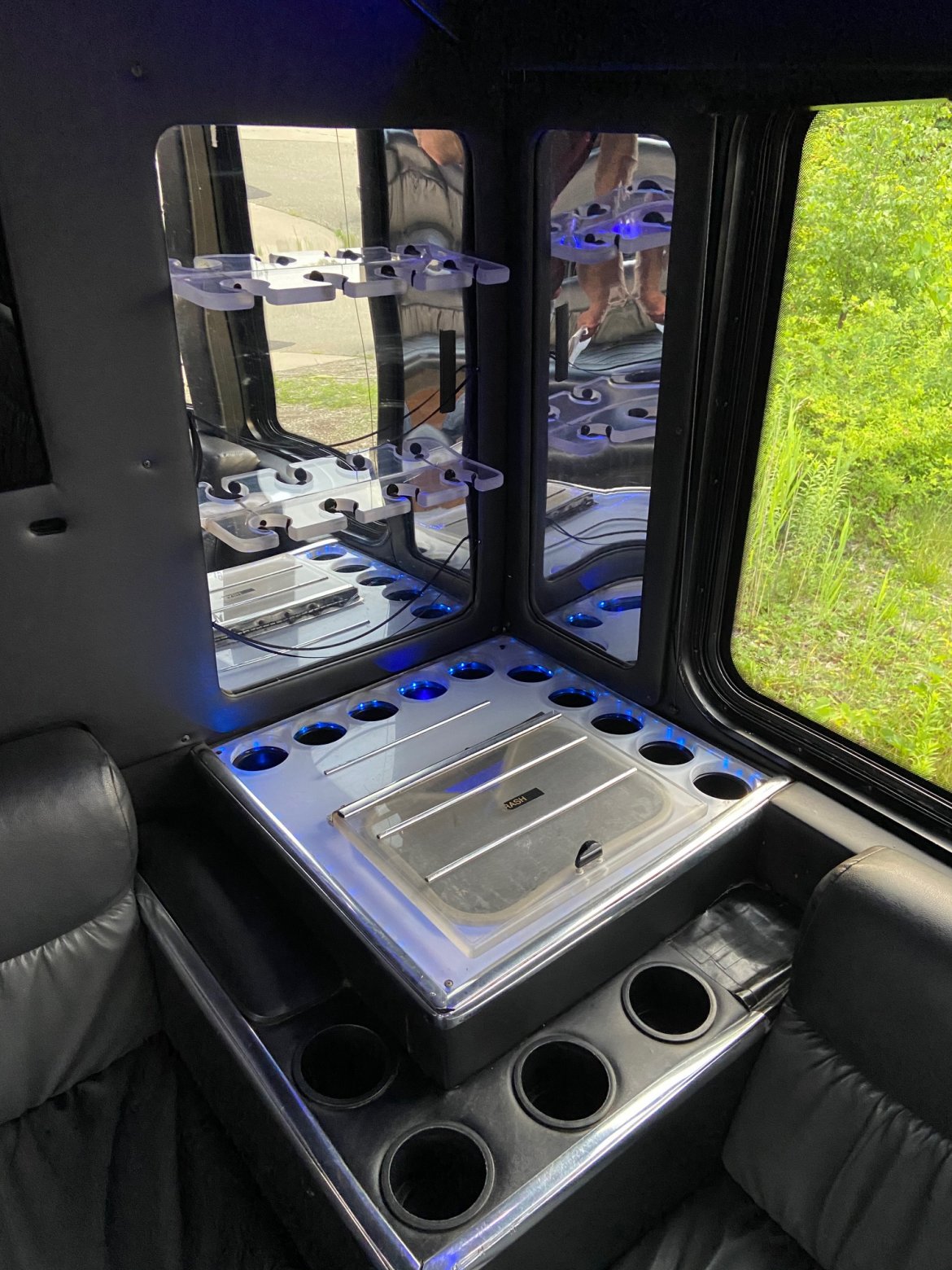 Limo Bus for Sale in Erie, PA - Photo 13