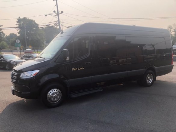 2019 Mercedes-Benz Sprinter Sprinter for Sale in Kingston, MA - Photo 3
