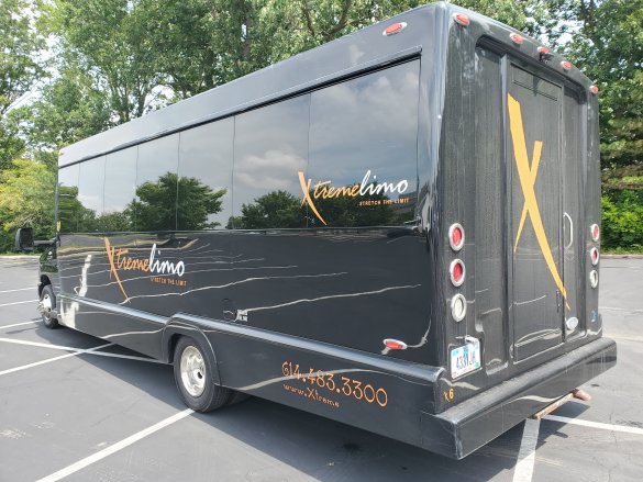 2011 Ford E450 Limo Bus for Sale in Columbus, OH - Photo 3