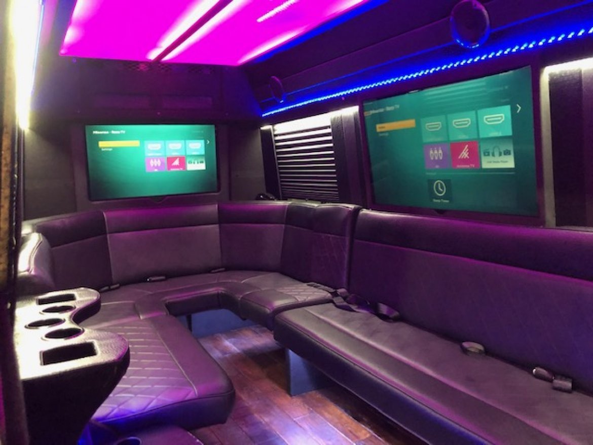 Limo Bus for Sale in Tampa, FL - Photo 10
