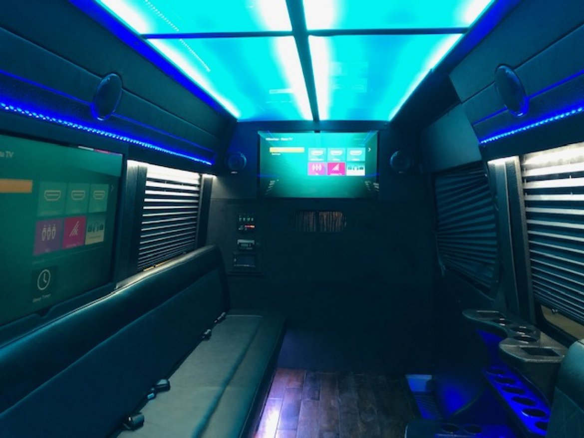 Limo Bus for Sale in Tampa, FL - Photo 13