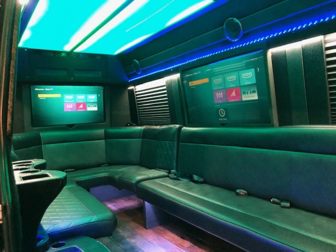 Limo Bus for Sale in Tampa, FL - Photo 14