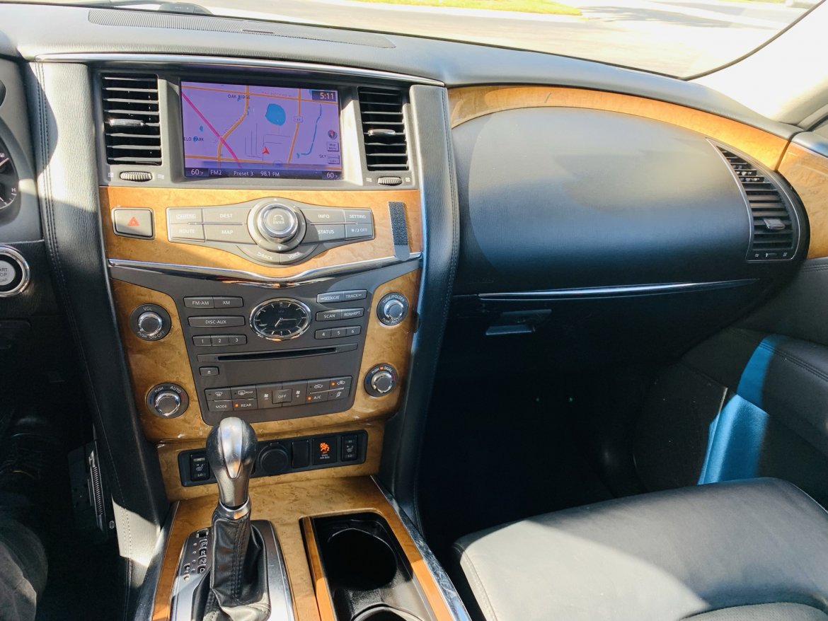 SUV Stretch for Sale in Orlando, FL - Photo 12