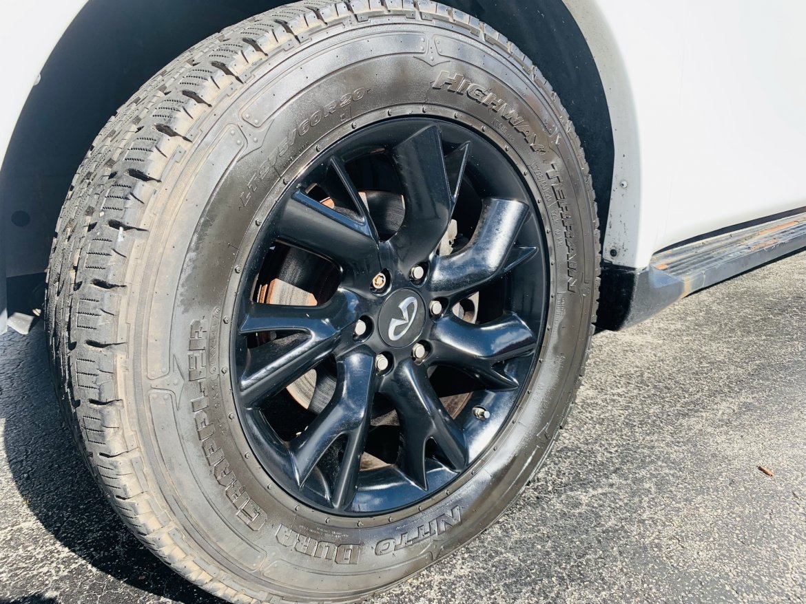 SUV Stretch for Sale in Orlando, FL - Photo 17