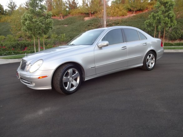 2003 Mercedes-Benz E-320 Sedan for Sale in Irvine, CA - Photo 3