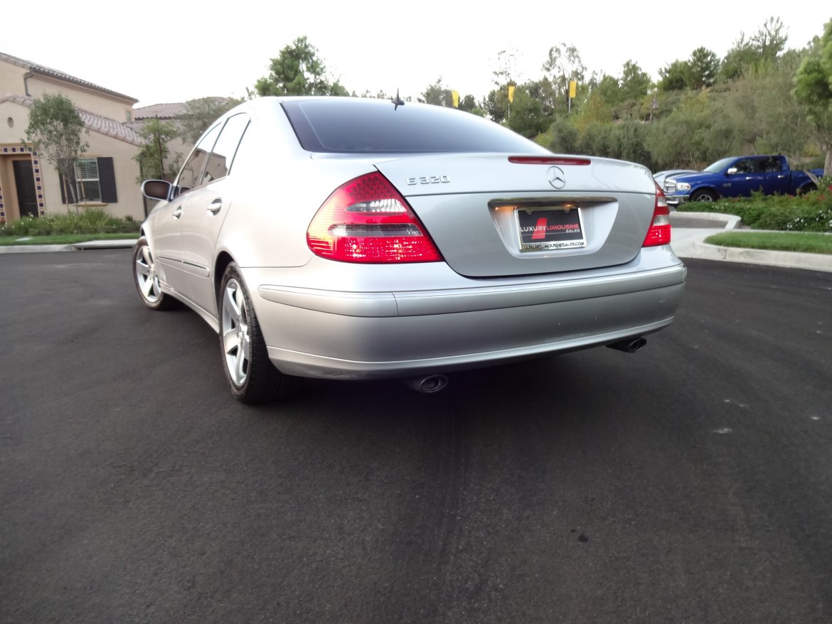 Photo of Sedan for sale: 2003 Mercedes-Benz E-320