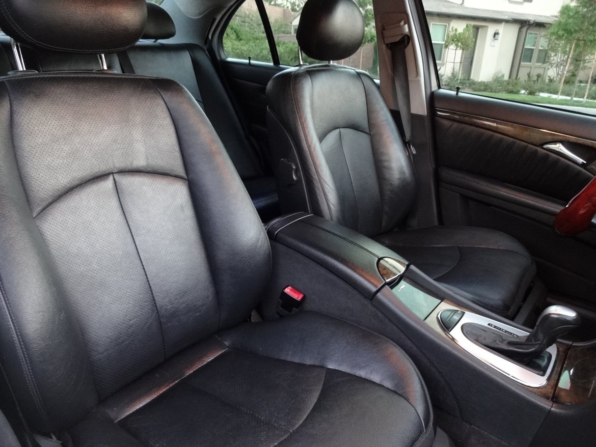 Photo of Sedan for sale: 2003 Mercedes-Benz E-320