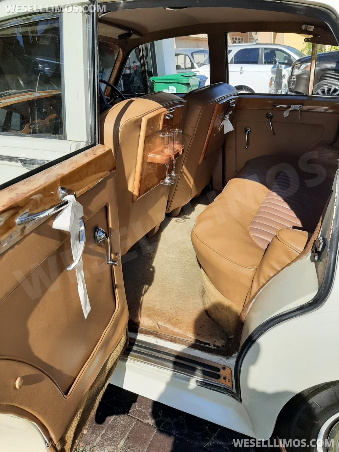 Photo of Antique for sale: 1959 Bentley S2 by Bentley