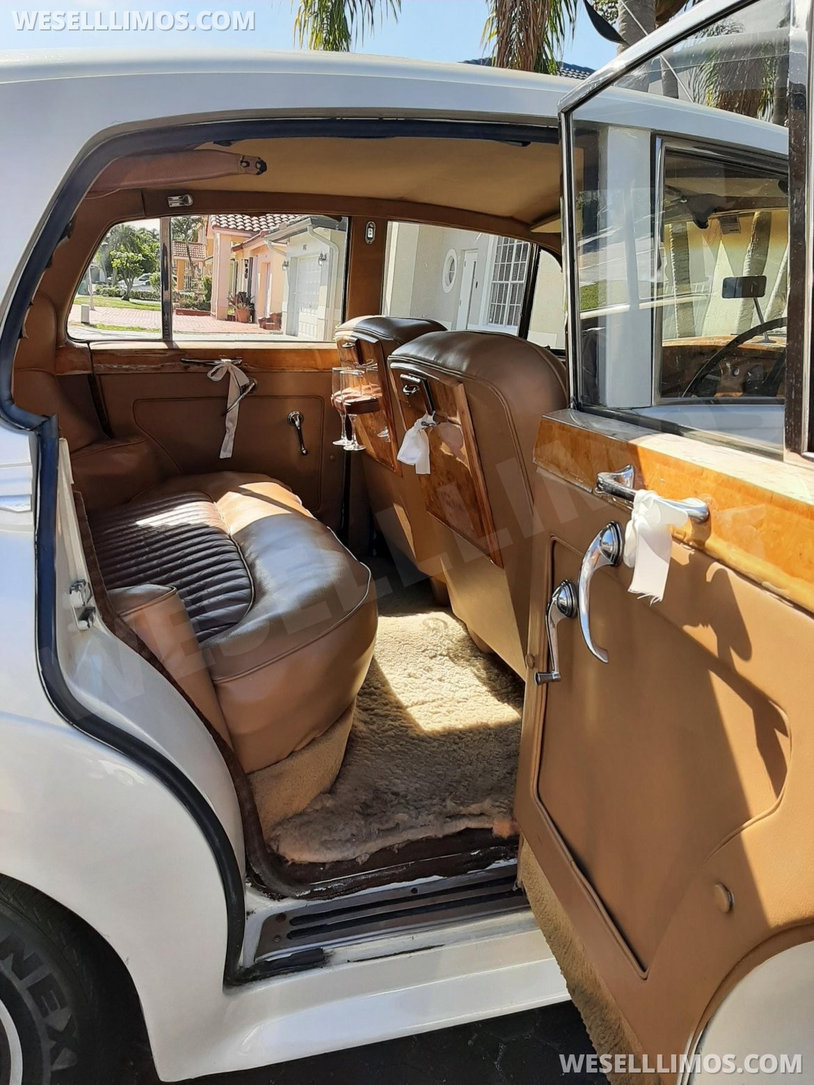 Photo of Antique for sale: 1959 Bentley S2 by Bentley