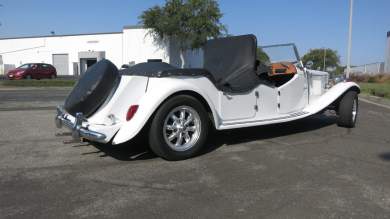 2000 VW MG SPECI CONS 4 Dr Convertible Roadster Limousine