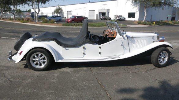 2000 VW MG SPECI CONS 4 Dr Convertible Roadster Limousine