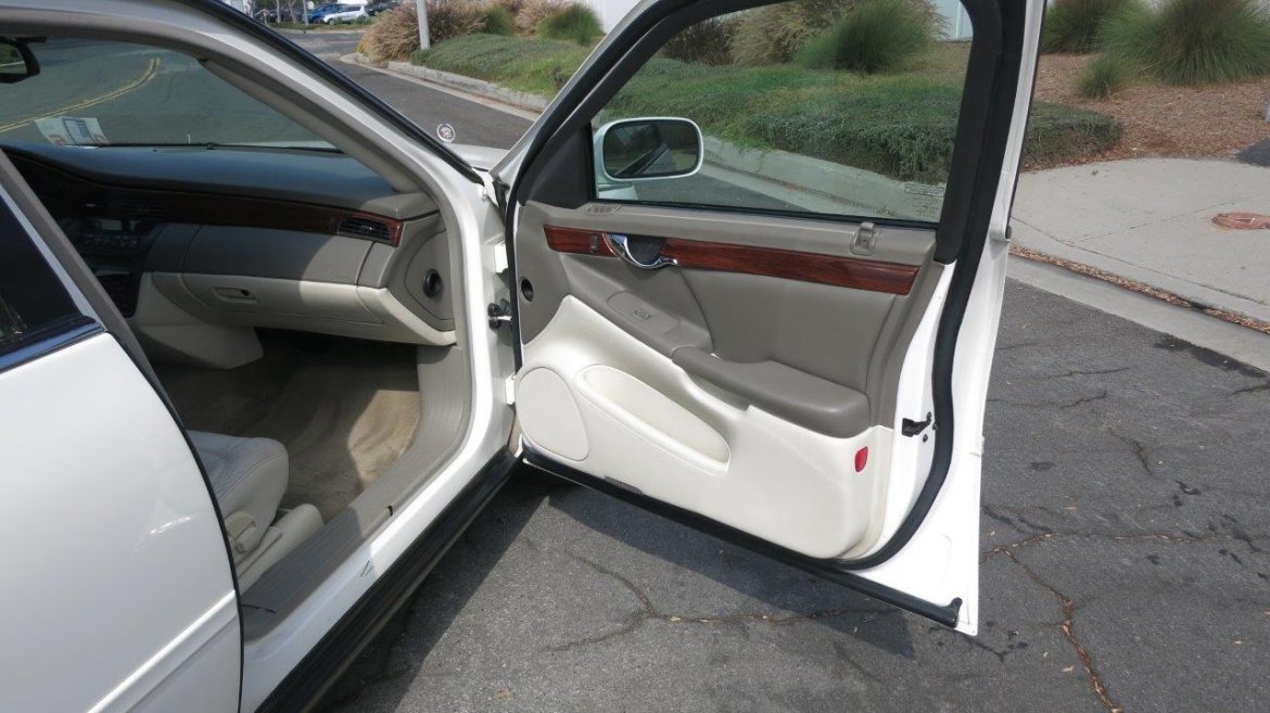Funeral for Sale in Carson, CA - Photo 14