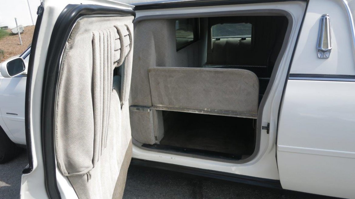 Funeral for Sale in Carson, CA - Photo 17