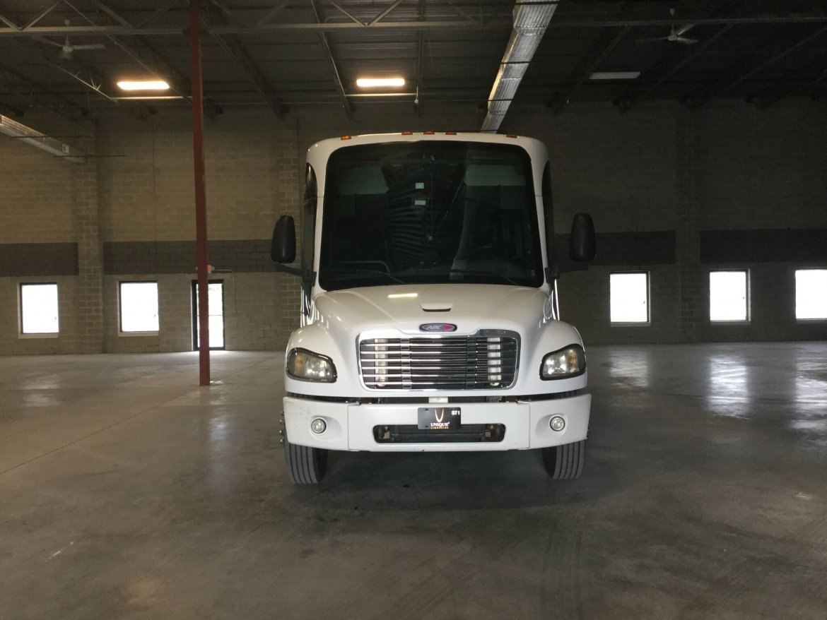 Photo of Motorcoach for sale: 2008 Freightliner M1235 36" by ABC Bus