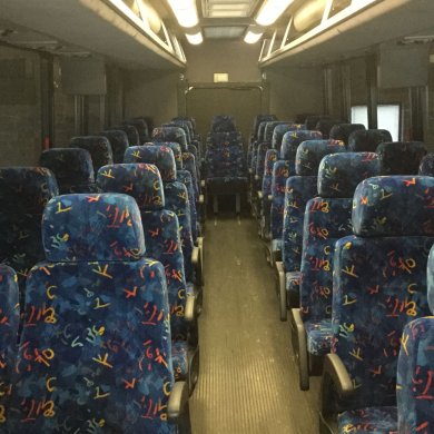 2008 Freightliner M1235 Motorcoach for Sale in Harrisburg, Pennsylvania, US - Photo 4