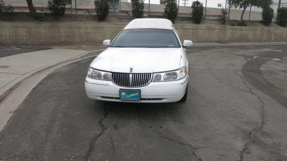 2000 Lincoln Town Car Hearse Funeral for Sale in Carson, CA - Photo 3