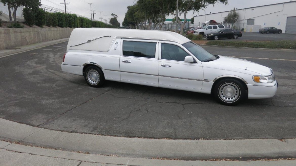 Funeral for Sale in Carson, CA - Photo 12