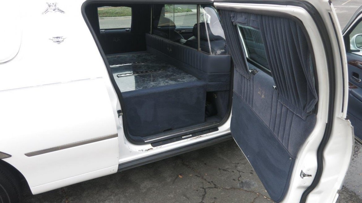 Funeral for Sale in Carson, CA - Photo 10
