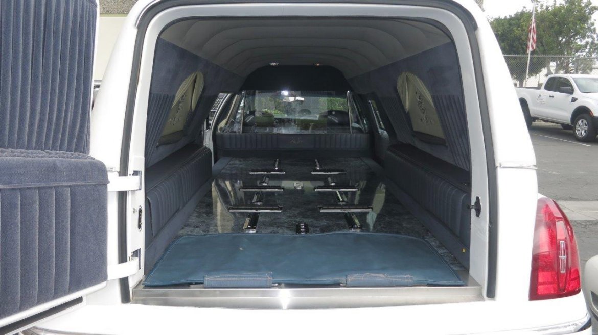 Funeral for Sale in Carson, CA - Photo 17