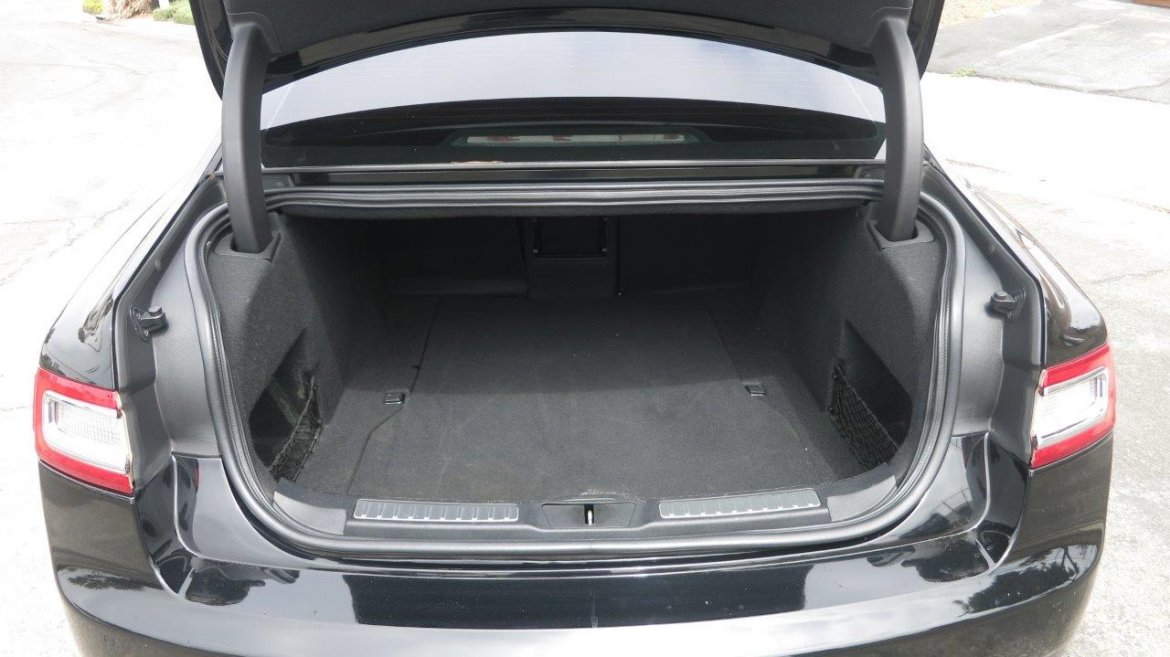 Sedan for Sale in Carson, CA - Photo 12