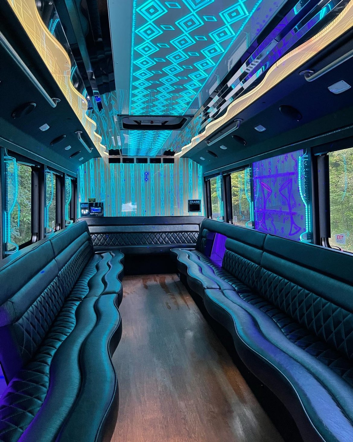 Limo Bus for sale: 2015 Ford F550 37&quot; by LGE