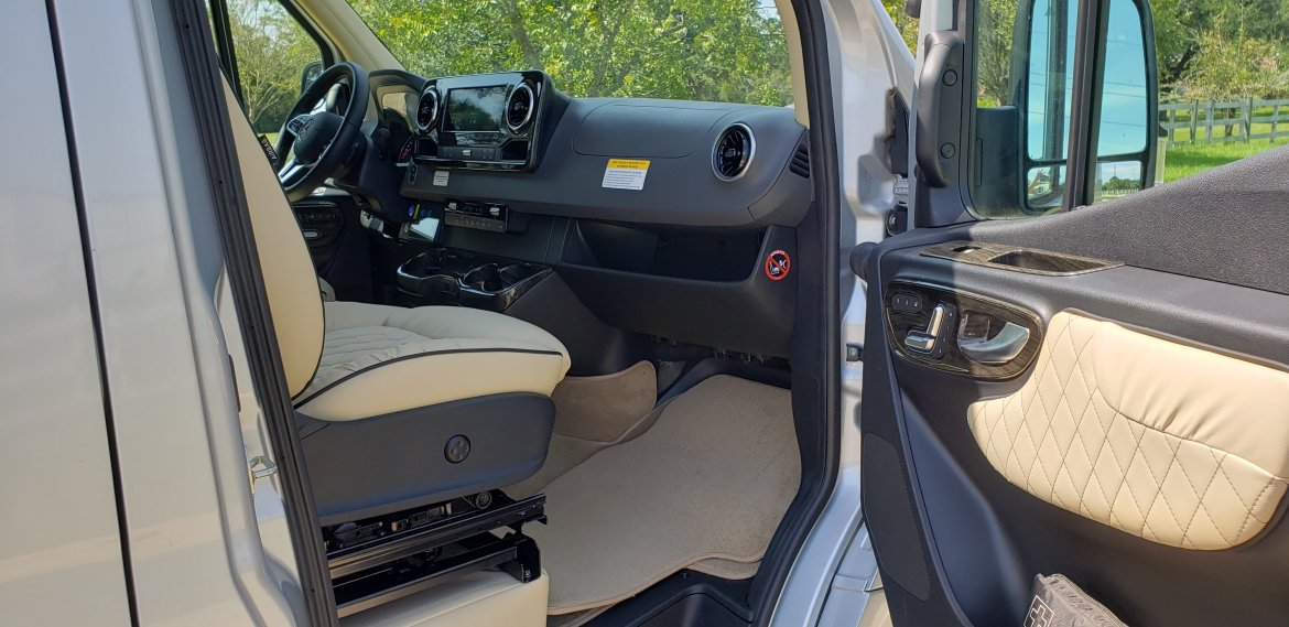 Sprinter for Sale in Houston, TX - Photo 15