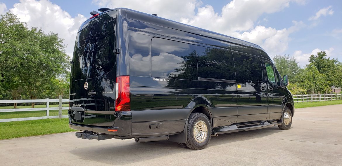 Sprinter for Sale in Houston, TX - Photo 3