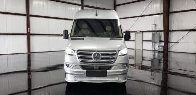 2021 Mercedes-Benz Sprinter 3500 170 EXT Midwest Signature Sprinter for Sale in Houston, Texas, US - Photo 3