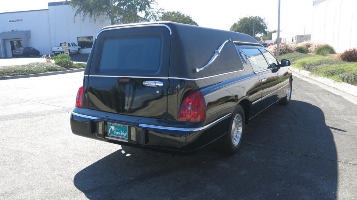 Funeral for Sale in Carson, CA - Photo 7
