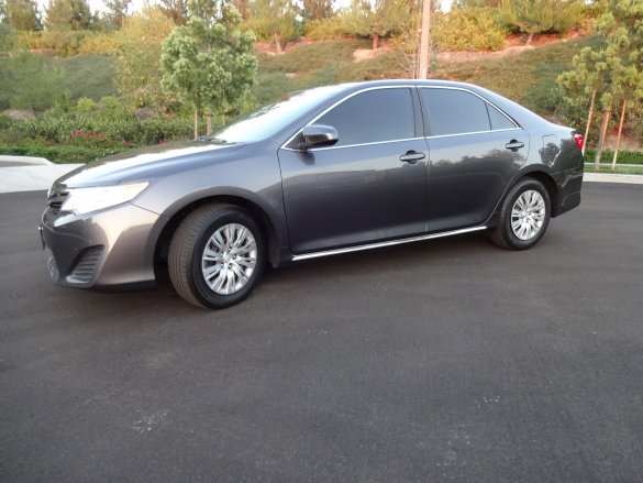 2013 Toyota Camry LE Sedan for Sale in Irvine, CA - Main Photo